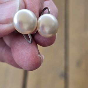 Elegant Cream Pearl Earrings